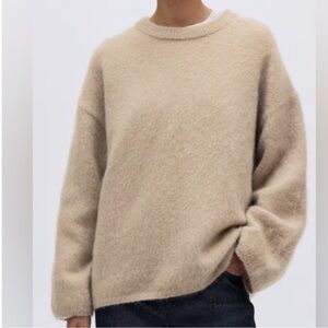 H and M wool oversized sweater